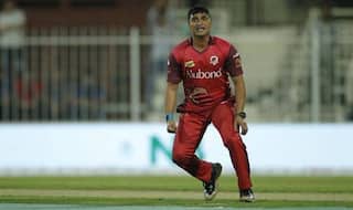 IPL 2020: KKR’s Pravin Tambe Disqualified by BCCI to Participate in IPL For Playing in T10 League