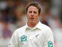 Former new zealand pacer iain obrien concerned about wifes well being trying to reach uk 3980519