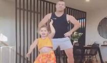 David Warner, Daughter Indi Dance To Katrina Kaif’s ‘Shiela Ki Jawaani’ Song During Coronavirus Lockdown | WATCH VIDEO