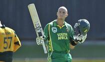 COVID-19 Outbreak: Herschelle Gibbs to Auction Bat Used in Historic ODI Chase vs Australia in 2006