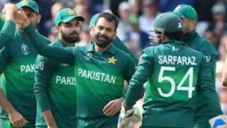 Mohammad Hafeez, Wahab Riaz need 2nd negative covid-19 result to go to England, says Wasim Khan