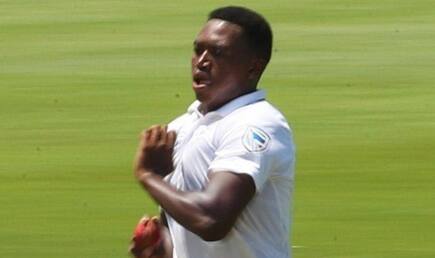 Lungi ngidi suggests how one can shine the ball amid iccs saliva ban 4078542