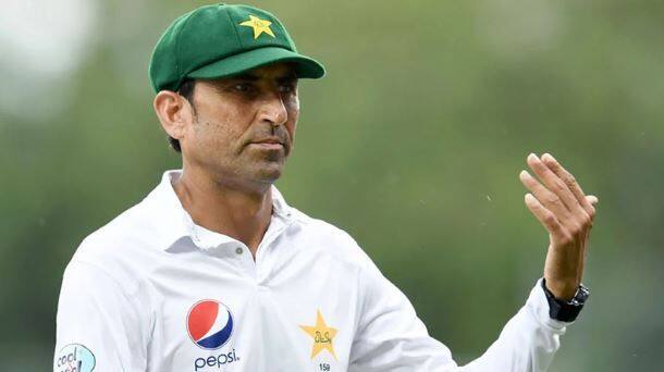 tailenders have to score against England, says Younis Khan