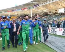 Former pakistan opener aamir sohail feels that the pakistan team played like a local team in 1999 entire world cup 4092412
