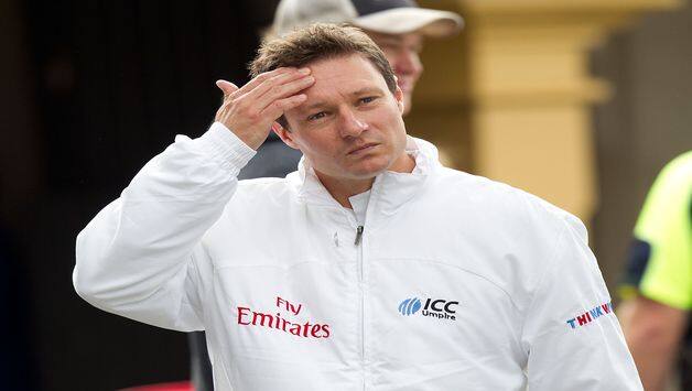 England vs Pakistan 2020: Umpire Richard Kettleborough Spoken To By Anti-corruption Officials Over Smartwatch