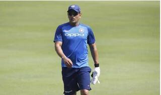 PCB-reprimands-Saqlain-Mushtaq-for-louds-MS Dhoni-on-his-Youtube-channel