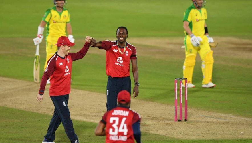 ENG vs AUS @ Twitter/ ICC
