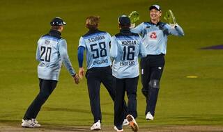 IPL 2020: Australia, England Star Cricketers Request BCCI to Reduce Quarantine Duration in UAE
