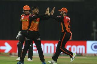 IPL 2020 Points Table Latest Update After DC vs SRH, Match 11: David Warner-led Sunrisers Hyderabad Move to 6th Spot After Beating Delhi Capitals, Kagiso Rabada Takes Purple Cap