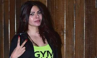 IPL 2020: Sherlyn Chopra Claims She Saw Wives of Bollywood Stars ‘Snorting White Powder’ During KKR Party