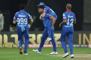 RR vs DC 2020, IPL Match Report: Marcus Stoinis’ All-round Show Powers Delhi Capitals to 46-run Win Over Rajasthan Royals, Claim Top Spot in Points Table