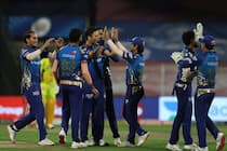 IPL 2020 Points Table Latest Update After CSK vs MI, Match 41: Mumbai Indians Beat Chennai Super Kings to Reclaim Top Spot; Jasprit Bumrah Grabs 2nd Position in Purple Cap Tally