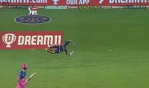 IPL 2020, KKR vs RR: Dinesh Karthik Redeems Himself, Takes a One-Handed Catch For The Ages to Send Ben Stokes Packing in Dubai | WATCH VIDEO