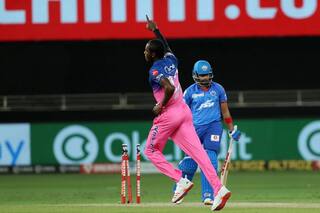 IPL 2020 Final News: Rajasthan Royals Pacer Jofra Archer Wins Most Valuable Player Award