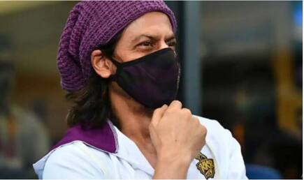 Shah rukh khan birthday shah rukh khan is more exciting than tom cruise says eoin morgan on king khans 55th birthday 4194727