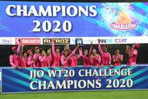Women’s T20 Challenge: Smriti Mandhana, Salma Khatun, Deepti Sharma Star as Trailblazers Beat Supernovas to Win Maiden Title