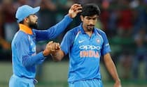 India vs Australia 2020 ODI Schedule: IND, AUS Players to Wear Black Armbands During 1st ODI in Honour of Dean Jones