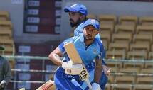 India vs Australia Tests: Sunil Gavaskar Suggests Ishant Sharma as Injured Mohammad Shami’s Replacement