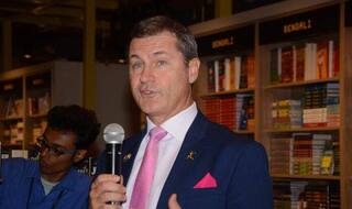 India vs Australia 2020: Simon Taufel Against Banning Switch Hit, Says ‘Impossible to Officiate’ For Umpires