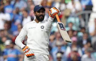 Ind vs aus michael hussey is not sure whether ravindra jadeja can bat in the top six for india 4308190