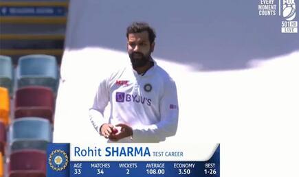 India vs australia rohit sharma did medium pace bowling dinesh karthik praise in style 4333150