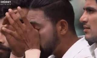 India vs Australia, 3rd Test: Mohammed Siraj Wipes Tears During National Anthem in Sydney | Watch Video