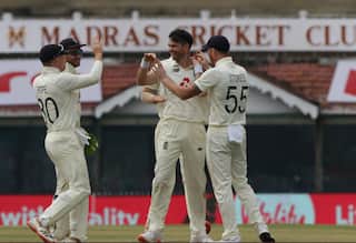India vs England, 1st Test: Kohli, Ashwin survive after James Anderson’s early strikes; India need 276 runs at Lunch