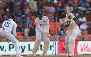 India vs england 3rd test england registers 2nd lowest test score in india akshar becomes 2nd spinner to take the most wickets in a day night test 4448017