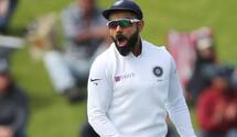 Virat kohli seen annoyed as jofra archer walk on pitch while taking run viral video 4408076