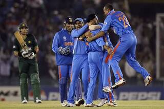 On this day 30 march icc world cup 2011 india vs pakistan second semi final india won by 29 runs 4544561
