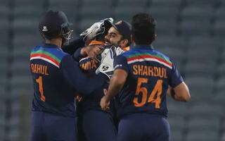 India vs england 1st odi krunal pandya prasidh krishna shines on debut india beat england by 66 runs