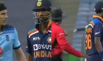 Krunal Pandya-Tom Curran Engage in a Heated Argument During 1st ODI Between India-England | WATCH VIDEO