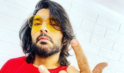 Yuvraj singh shares photo in his new hairstyle ask fans how is that 4535454