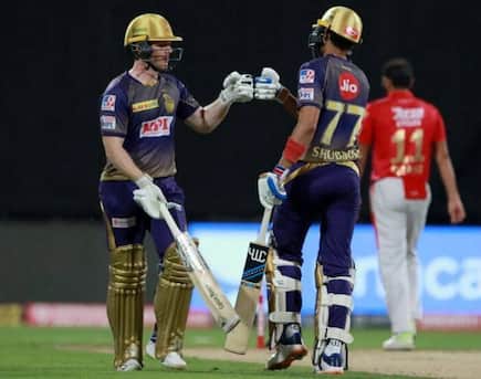 Ipl 2021 kkr folp show continue sunil gavaskar criticize their batting strategy 4627550