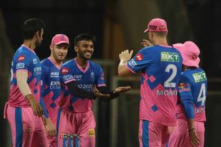 Indian Premier League 2021: Andrew Tye leaves for home as anxiety about worsening Covid-19 situation builds