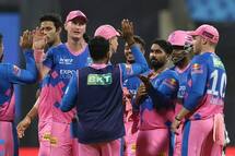 Live DC vs KKR IPL 2021 Live Cricket Score And Updates: Rishabh Pant’s Delhi Look to Bounce Back Against Inconsistent Kolkata