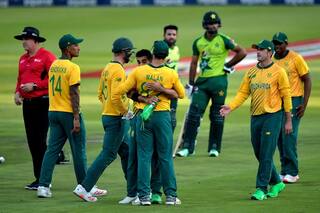 south africa vs pakistan t20i south africa fined for slow over rate in johannesburg 1st t20i