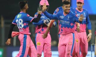 Watch viral video rr vs dc riyan parag celebrated rishabh pant wicket with bihu dance 4588444