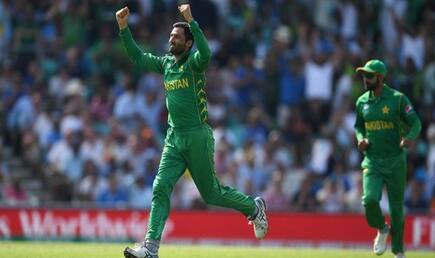 if a player wants to learn how to handle pressure he should play against india says junaid khan