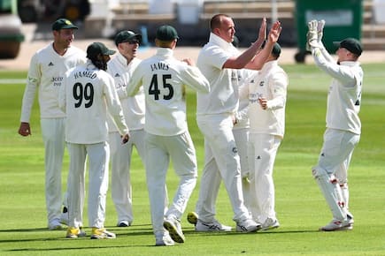 County championship 2021 nottinghamshire vs essex luke fletcher 6 wicket nottinghamshire lead by 89 runs 4645954
