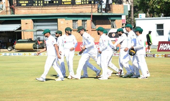 zim vs pak 2nd test at harare pakistan beat zimbabwe by an innings and 147 runs clinch series by 2-0