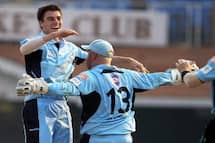 Shoaib Akhtar Passes Advise to Mohammad Amir, Urges Him to ‘Grow up’