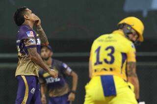 Fans demand to cancel ipl after kolkata knight riders and chennai super kings camp affected with covid cases 4636506