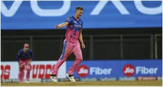 Alarm Bells Started Going Off, it Was Chaos: Chris Morris on COVID in IPL Bio-Bubble