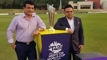 Kusal Mendis, Niroshan Dickwella Face Inquiry For Alleged Bio-bubble Breach in England, Caught Roaming in Marketplace | WATCH VIDEO