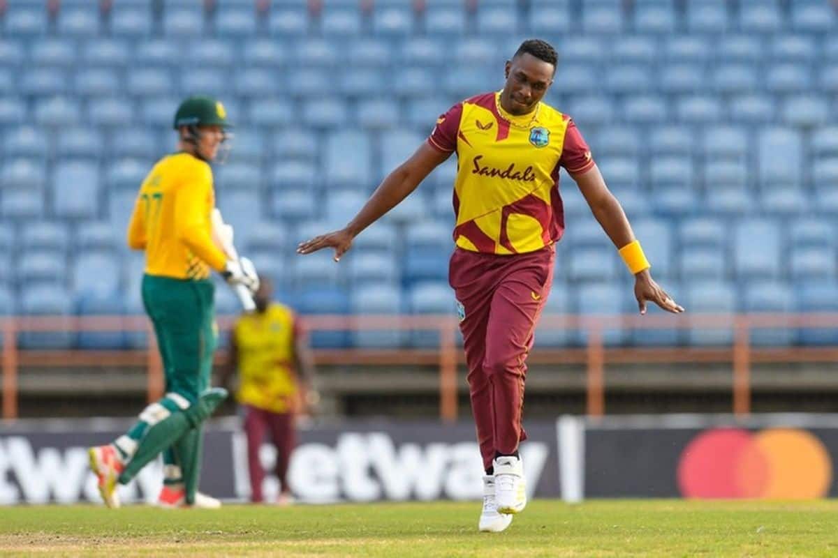 Dwayne Bravo Bags 4 As West Indies Level T20I Series vs South Africa