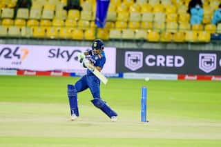 SL vs IND: Shikhar Dhawan Completes 6000 ODI Runs, Breaks Viv Richards And Sourav Ganguly’s Record to Become 4th Fastest