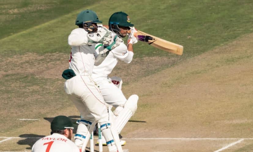 ZIM vs BAN @ Twitter/ ICC
