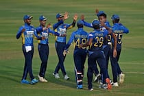 Cricket news sri lanka vs india after batting coach grant flower sri lanka team data analyst gt niroshan tests covid 19 positive 4799486