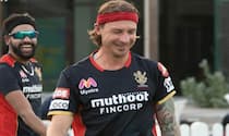 Dale steyn on virat kohlis decision to step down from captaincy leading an ipl team is full of pressure 4969278